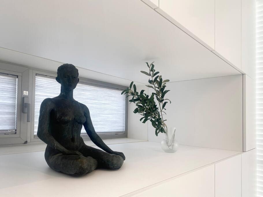 Private Duplex House With A Rooftop - Foreigner Only *